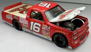 Vintage Ron Hornaday Jr #16 Papa Johns Chevy Truck Limited Edition Die-Cast - Picture 1 of 24