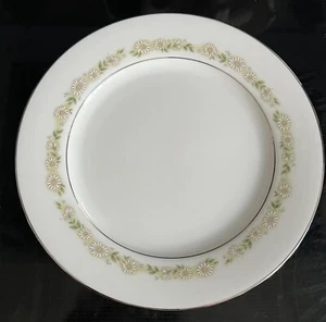 Noritake Trilby 6908 Replacement Salad Plate 8.25” Daisy Chain - Picture 1 of 4