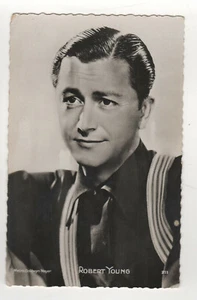 Robert Young réalisateur anglais sur carte postale /cp803 - Imagen 1 de 1