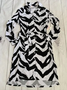 LuLaRoe Ellie Womens XXS Black White Zebra Print Shirt Dress Button Stretch NEW - Picture 1 of 7