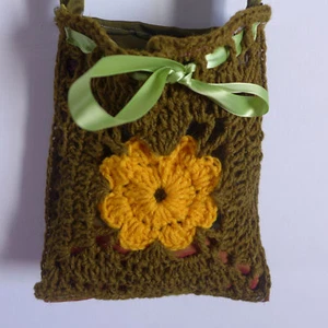 TISSU FAIT À LA MAIN + SAC EN LAINE VERT À CROCHET 12X 30 POUCES CADEAU SPÉCIAL - Picture 1 of 12