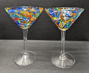 Vintage Pier 1 Imports Set di 2 Bicchieri Martini/Margarita Nastro Confetti Soffiati a Mano - Foto 1 di 6