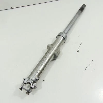 Suzuki GT 250 EZ:73 Standrohr links Tauchrohr Stoßdämpfer Gabel 38530 - Bild 1 von 4