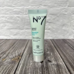 No7 Radiant Results Revitalising Daily Face Polish 15ml Travel Size Sealed - Picture 1 of 3
