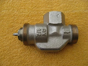 Thermostat-Axialventil 1/2"   "OVENTROP"  gebraucht   Gew.  30 x 1,0 - Bild 1 von 3