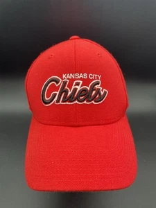 Nuevo NFL Kansas City Chiefs Fútbol Reebok Iconic Script Adulto Sombrero Gorra Rojo - Imagen 1 de 6