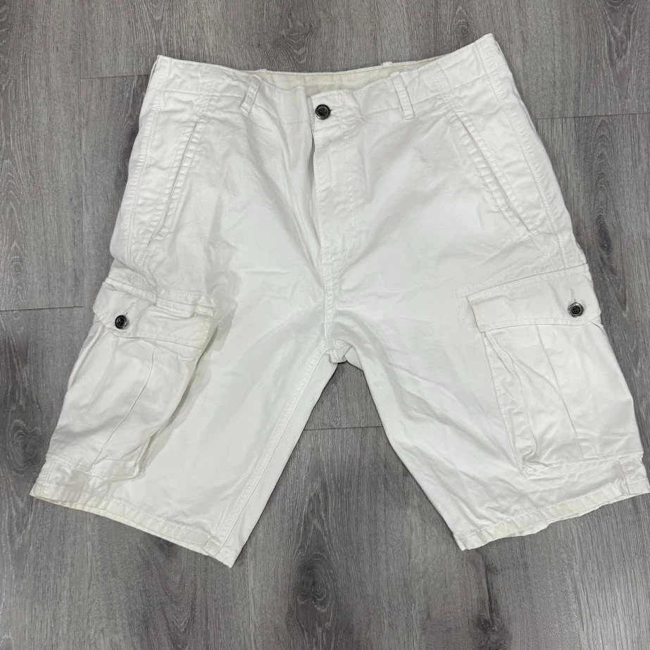 Levi’s Men’s Cargo Shorts W33 White Cotton Utility Pockets - Image 1 of 4