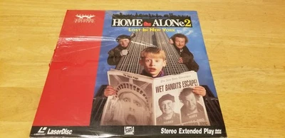 Home Alone 2 Lost in New York Laserdisc 1993 Widescreen  SEALED, COver Damage - Image 1 of 4