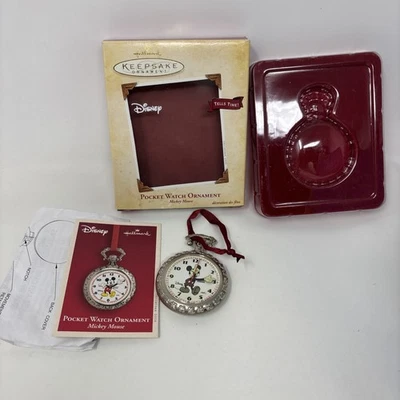 Reloj Bolsillo Hallmark Keepsake Ornament Mickey Mouse 2004 Disney Batería Nueva Foto 1 de 4