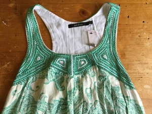 NWT ARK & CO. Womens Sleeveless Beaded Embroidered White/Green Blouse M $60 B10 - Picture 1 of 4