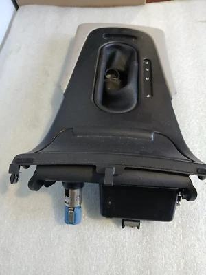 822679 Cenicero 070293239 ve2172 Chrysler 300M DE984751-05 Foto 1 de 4