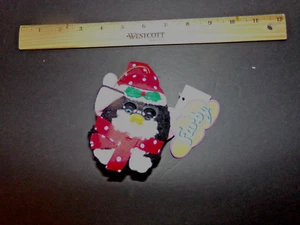 Vintage 1999 Furby Christmas Holiday Decoration by Tiger Electronics - Picture 1 of 2