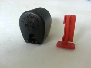 Genuine FOR Mercedes & Sprinter Automatic Transmission Filler Cap &Lock Clip Kit - Picture 1 of 3