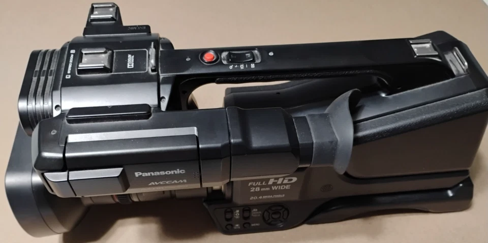 Panasonic Camcorder Professional Camera AG-AC8P AVCCAM HD 28mm Wide 50x Zoom Bag - Image 1 of 4