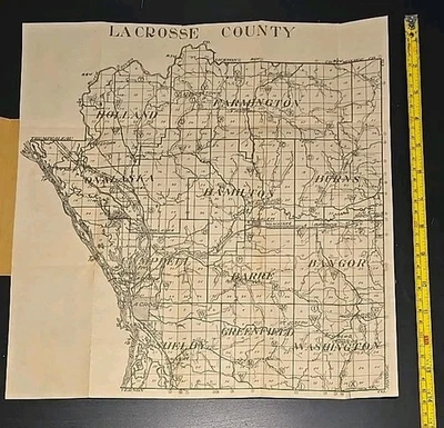 La Crosse County Wisconsin Vintage Folding Map Hixson & Co - Image 1 of 4