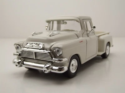 GMC Blue Chip Pick Up 1957 Crema Modellino 1:24 MotorMax - Immagine 1 di 4