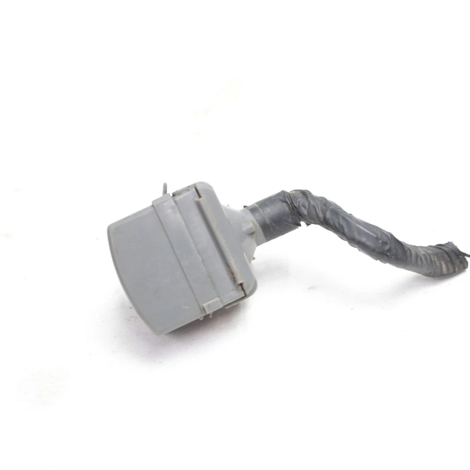 Luz domo mapa superior trasero Subaru Legacy/Outback 2000-2004 Foto 1 de 1