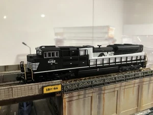 Fox Valley Models N Scale FVM 71164 SD70ACe Norfolk Southern NS 1052. - Picture 1 of 4