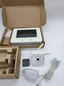 Vivint Sky Master Control Panel V-MP2-345 Kit  (1) Camera V520IR - Picture 1 of 8