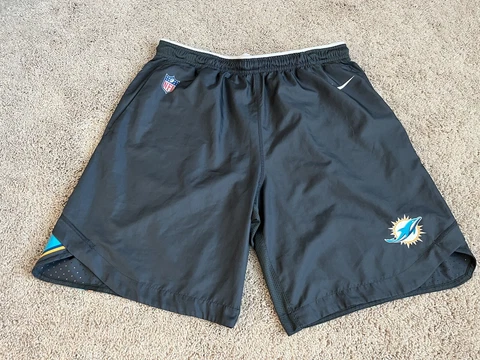 Nike Miami Dolphins Pockets DriFit Shorts Extra Large XL OnField Team NFL Cover