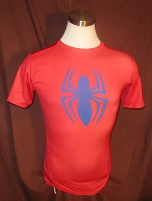Camiseta Spider-Man para niños, roja, Under Armour, poliéster/spandex, talla XL, USADA EN EXCELENTE ESTADO Foto 1 de 4