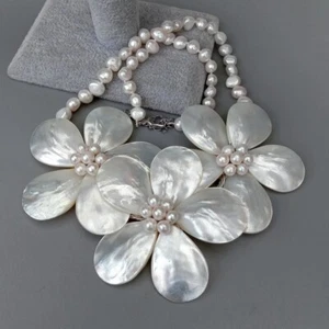 19" Cultured White Baroque Pearl White Shell Flower Handmade Statement Necklace - Picture 1 of 6
