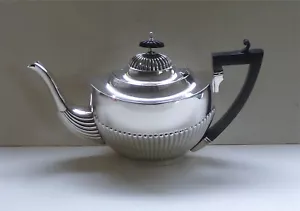 Large Antique Sterling Silver Teapot, Birmingham 1914, by T H Hazlewood - Picture 1 of 12