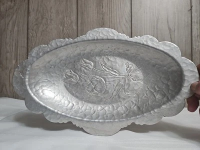 Hand Wrought Creations by RODNEY KENT hammered aluminum TULIP TRAY 406 - Image 1 of 4