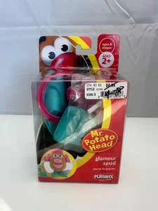Mr. Potato Head Parts 'n Pieces Glamour Spud, 2005, nuovo con scatola, borsa, orecchini, visiera - Foto 1 di 4
