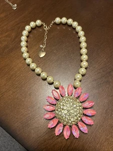 Betsey Johnson Floral Daisy Pink And Yellow Stone Pendant Faux Pearls Necklace - Picture 1 of 4