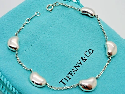 Pulsera Tiffany & Co. de plata de ley de 5 frijoles Foto 1 de 4