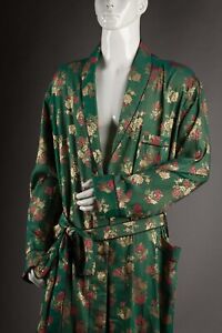 Old Fashion 1940s - Victorian Style - Green // Yellow Gown - Menswear