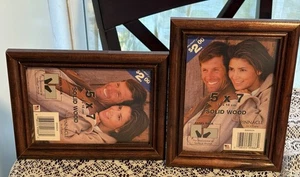Vtg Pinnacle Solid Dark Wood Frames 5x7” Vertical Or Horizontal Display Lot Of 2 - Picture 1 of 5