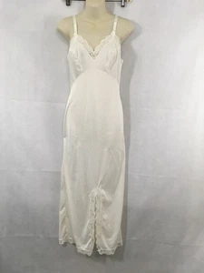 Vintage Damen Nylon/Spitze verstellbarer Riemen Full Slip Gr. 34 elfenbein  - Bild 1 von 10