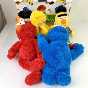 KAWS Sesame Street Plush UNIQLO Limited Complete Box Set Rare w/tag - Picture 1 of 24