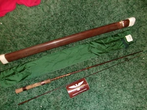 Canna da spinning vintage Fenwick Feralite FS55 5'6" con custodia 1-4 libbre linea 2 1/4 oz. - Foto 1 di 4