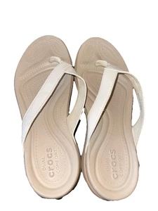 Crocs Sandali 8 Infradito Bianco Doppio Comfort Spiaggia Estate 202502 - Foto 1 di 5