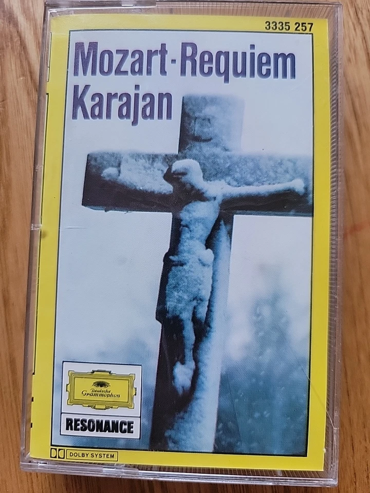Mozart - Requiem - Karajan        cassette - Image 1 of 4