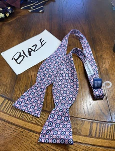 👔❤️ BOWTIE QUALITY SUIT DESIGNER NECKTIE TIE FREE SHIPPING 👔❤️ - Picture 1 of 3