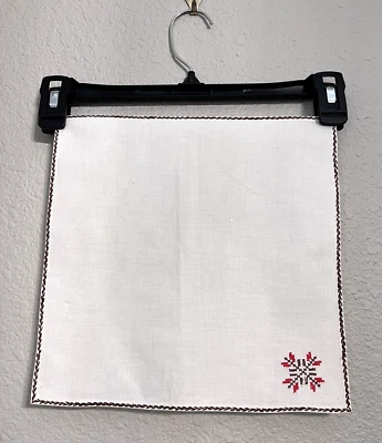 4 Cross Stitch Linen Cocktail Dinner Napkins Beige Embroidered 10 3/4" X 11" - Image 1 of 4