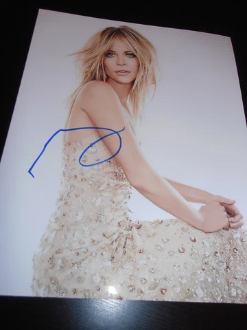MEG RYAN SIGNED AUTOGRAPH 8x10 PHOTO GQ PROMO SEXY PHOTOSHOOT RARE AUTHENTIC COA Cover