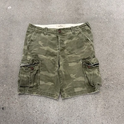 Y2K Hollister Camo heavyweight Cargo Shorts Men's Size 36 - Image 1 of 4