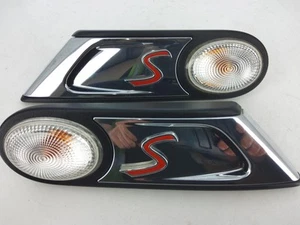 MINI R55 R56 R57 Cooper S Left / Right Pair Indicator Side Trims 2751970 2751969 - Imagen 1 de 10