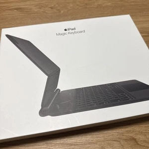 Apple Magic Keyboard for iPad Air, iPad Pro 11inch, 12.9inch JIS Used Tested - Picture 1 of 9