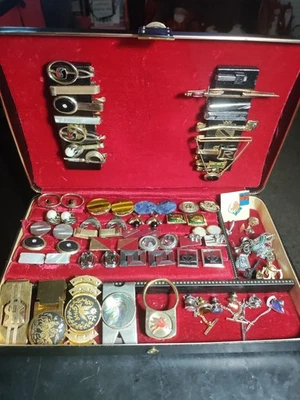Vintage Men's Cufflinks, Tie Clips, Pins And Money Clips - Image 1 of 4
