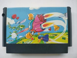 Twinbee Twin Bee 1986 Famicom CLEANED & TESTED Works konami Nintendo - Picture 1 of 5