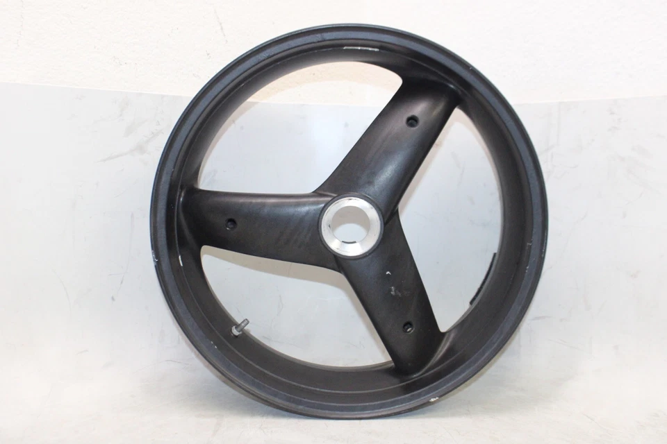 Llanta trasera Triumph Speed Triple T509 1999 OEM Foto 1 de 4