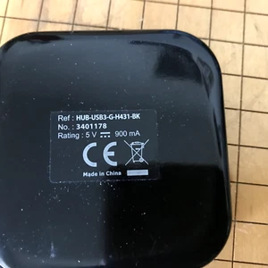 Connectland 4-Port USB 3.0 Hub Multi USB Port Expander Fast Data Transfer - Picture 1 of 4