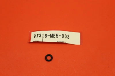 Новое из старых запасов уплотнительное кольцо Honda 5,6x1,9 1981-1982 XR500 1985 XR350 НОМЕР ДЕТАЛИ 91318-ME5-003 - Изображение 1 из 4