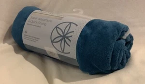 Estera de yoga seca activa Gaiam toalla esquina de estancia 70""x26"" absorbente secado rápido - Imagen 1 de 8